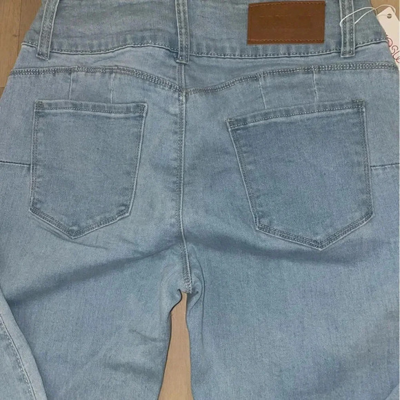 ROSWEAR HIGH RISE 3 BUTTON ZIP SKINNY JEANS LIGHT BLUE WASH SIZE LARGE 12-14 - Picture 8 of 16